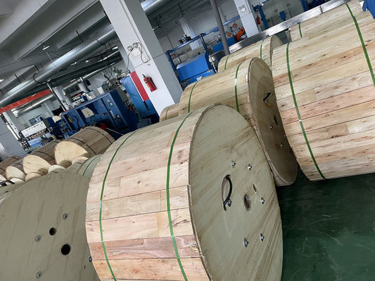 12/24/48 Kabel Komunikasi Inti Kabel Serat Optik Overhead ADSS