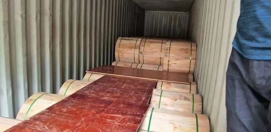 Komunikasi jarak jauh di luar ruangan Aerial Steel Wire Memperkuat GYXTY 1km Kapal optik serat lapis baja