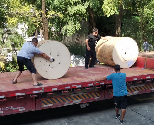 Kabel Serat Optik ADSS Mode Tunggal 48 Inti 96 Inti Kabel Serat Optik Udara OFC