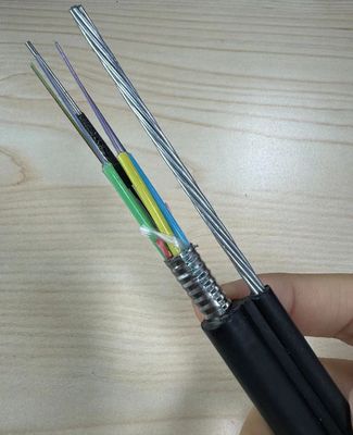 Gambar Udara 8 GYXTC8S GYTC8A GYXTC8Y GYTC8S Kabel Serat Optik Dengan Wire Messenger Baja