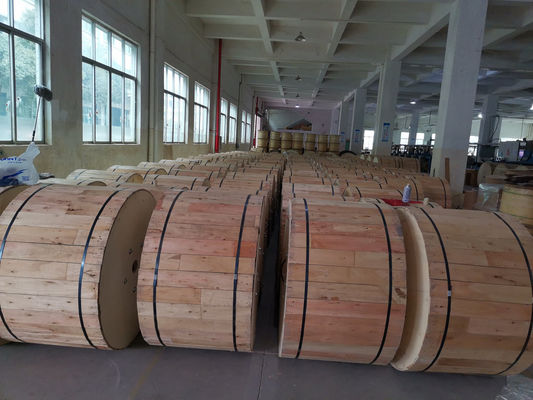 GYTC8S Gambar 8 Jaket PE Kabel Serat Optik Udara