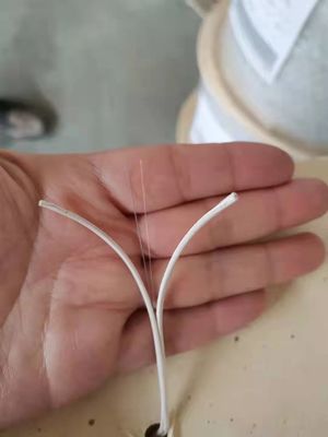 Jaringan Kabel Drop Optik FTTH Mode Tunggal G657a 1/2/4 Cores