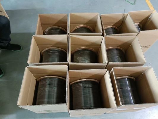 Rumah Internet FTTH Fiber Optic Drop Cable GJXCH Warna Disesuaikan